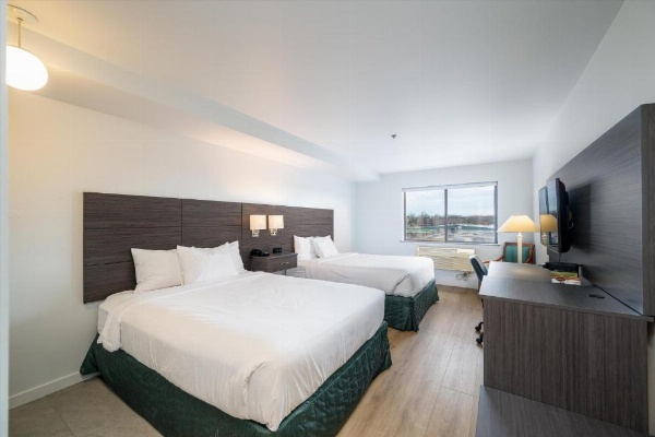 Baymont INN & Suites by Wyndham image 35